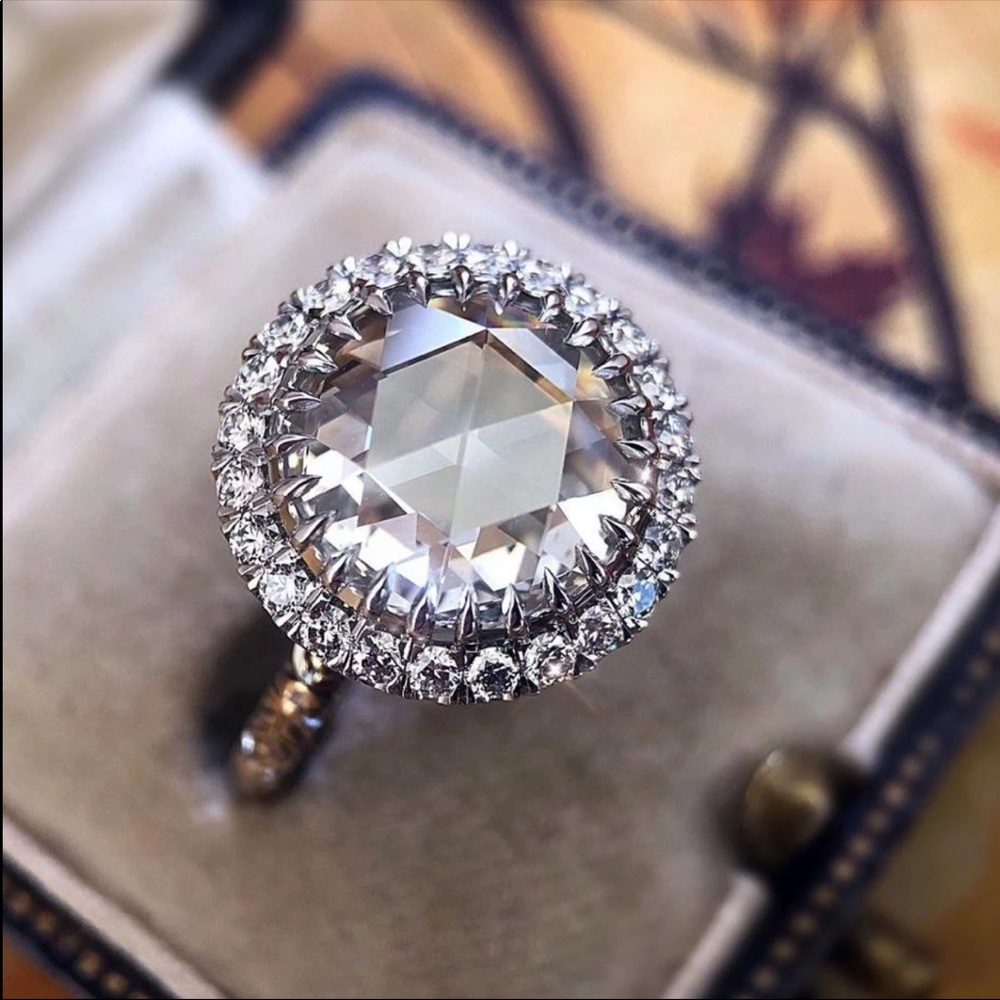 New Women’s 925 Silver Classic Round CZ Ring - Picture 5 of 6